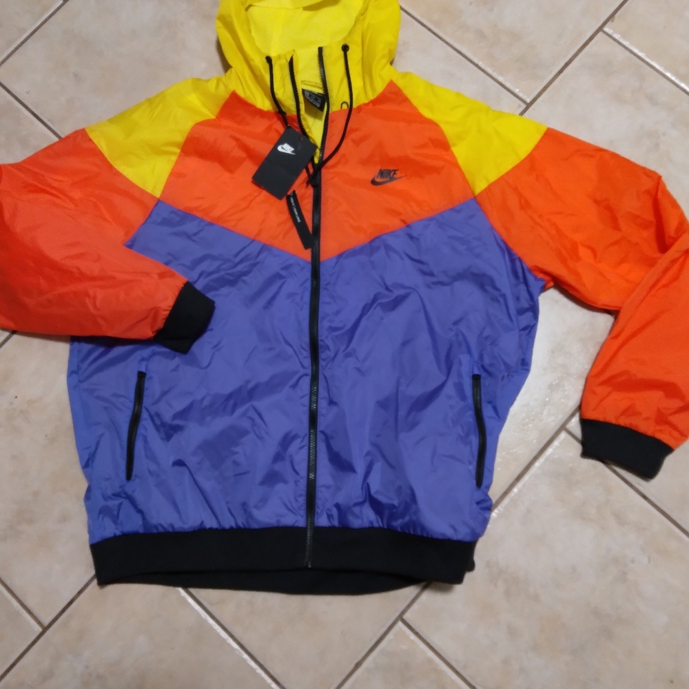 Athletic wear